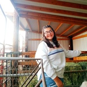 Meet your Posher, Anna